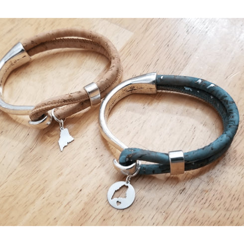Maine Circle Charm Cork Bracelet