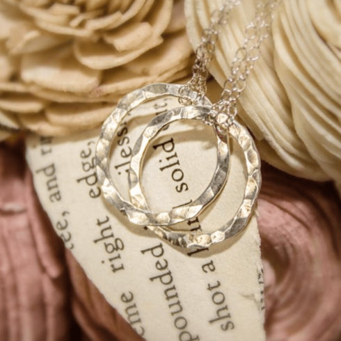 Circle Entwining Necklace