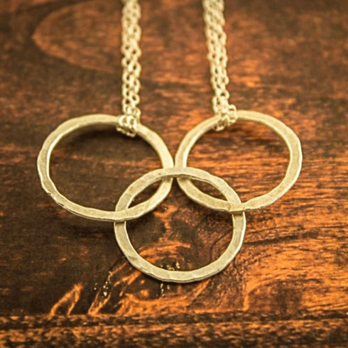 3 Circle Necklace