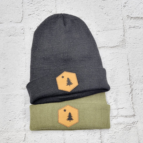 1901 Maine Flag Faux Leather Patch Winter Beanie