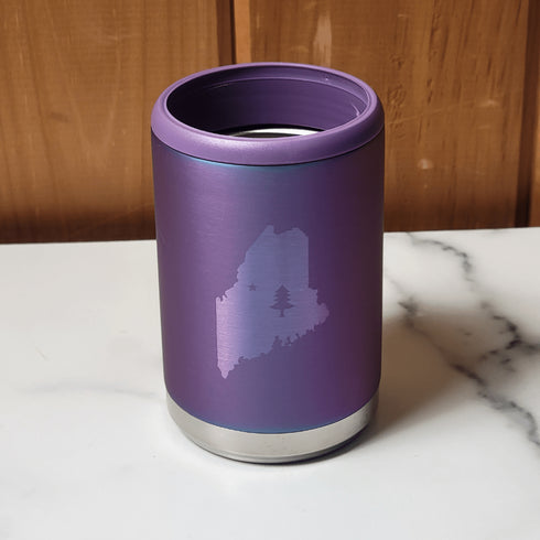 1901 Maine Flag Engraved Beer Can Cooler- Matte Metallic Purple