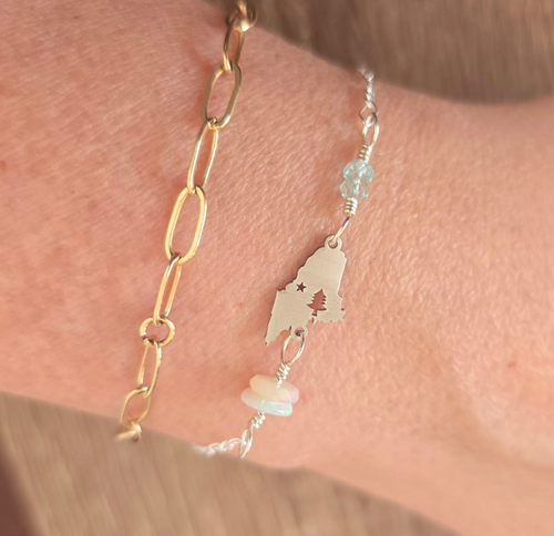 Offering permanent jewelry in southern Maine with our welded jewelry custom made for you. We offer tiered chain pricing , the best permanent jewelry prices, and 16 years of experience.