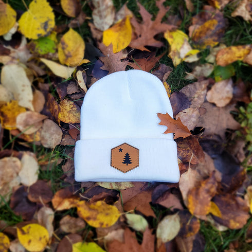 1901 Maine Flag Faux Leather Patch Winter Beanie