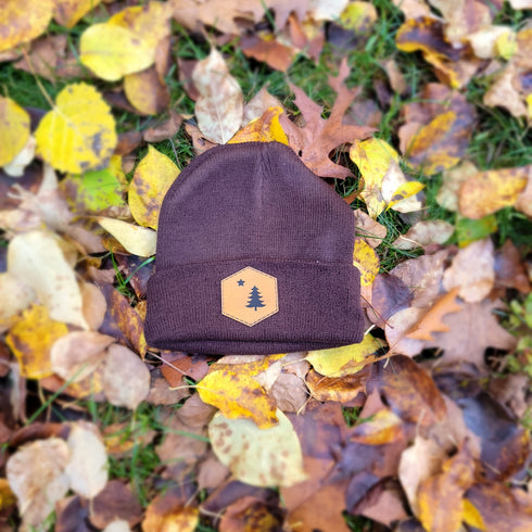 1901 Maine Flag Faux Leather Patch Winter Beanie