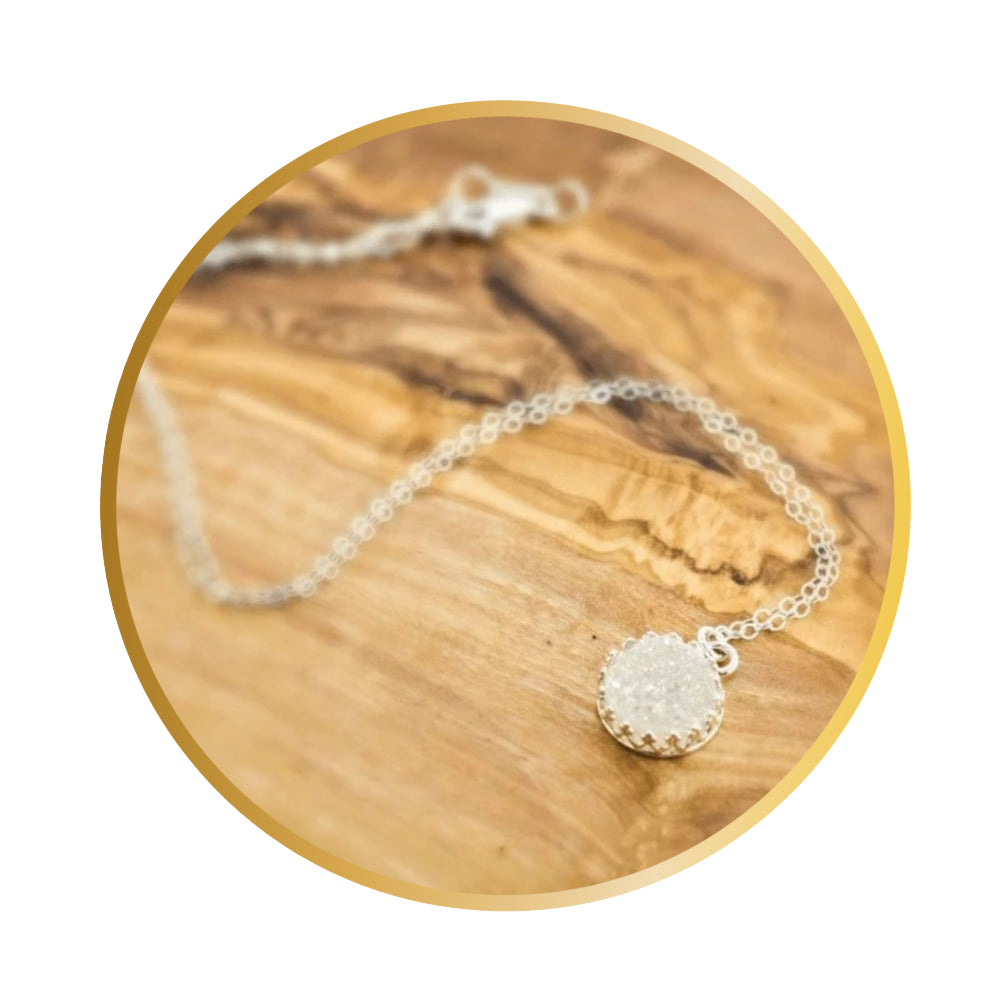 What is Druzy in Jewelry? Gem Lounge Jewelry